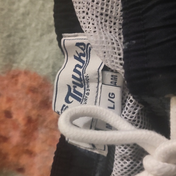 Trunks surf and swim company - Picture 3 of 5